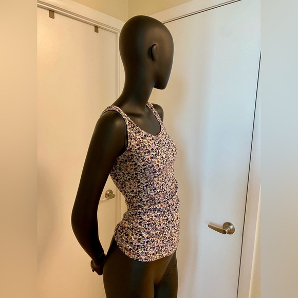Floral Tank Top - Picture 2 of 4